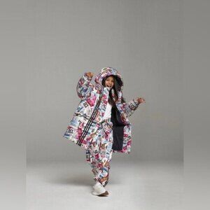 RARE‼️ Adidas x Ivy Park Unisex Ski Tag Sweatpants and matching top- kids